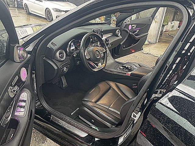 BENZ C300 AMG 有全景天窗.摸門.I-KEY.柏林@音.氛围燈超美  第8張相片