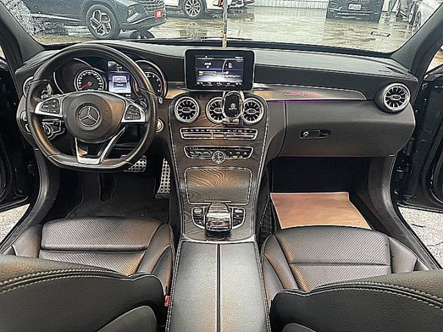 BENZ C300 AMG 有全景天窗.摸門.I-KEY.柏林@音.氛围燈超美  第12張相片