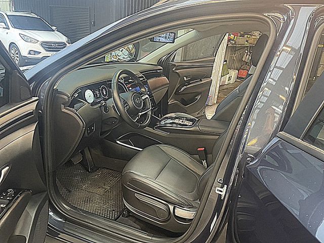 大改款Tucson渦輪GLT-A版熱門搶手貨  第8張相片