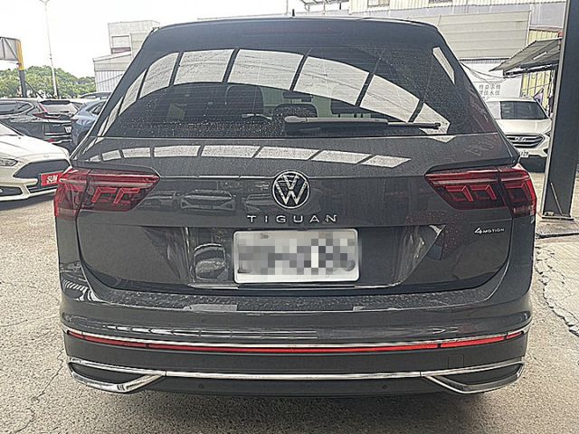 全新二代目Tiguan330 TSI Elegance Premium款進化更安全有智慧跟車電動尾門現在超優惠入手價  第4張相片