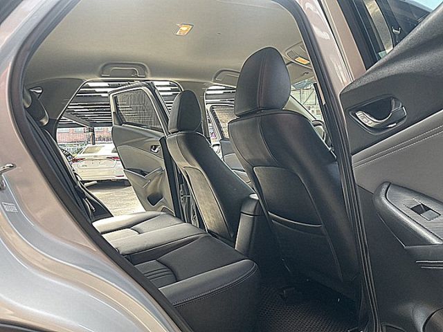 小改頂級有抬顯跟車的歐  第12張相片