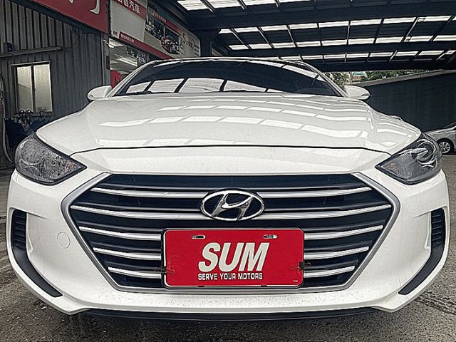 大改款豪華版影音後座冷氣出風優質代步車熱門白  第2張相片