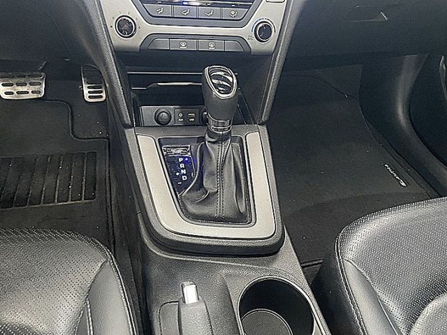 大改款豪華版影音後座冷氣出風優質代步車熱門白  第18張相片