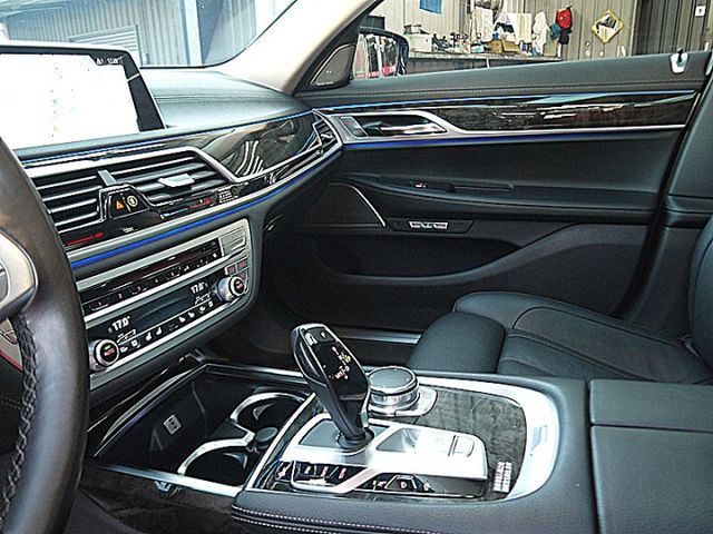品味BMW 740Li帶來的德系精緻與豪華新車580萬現在不用1/4即可擁有  第20張相片