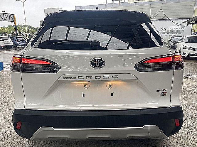 小改Corolla Cross Hybrid GR Sport最頂版才跑1萬  第4張相片