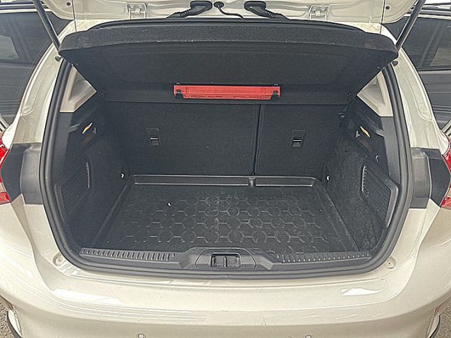 Focus Active任性版D&O音響有跟車抬顯後座冷氣出風電動椅才跑7萬  第7張相片