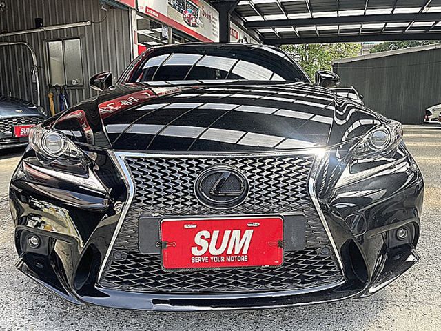 專注完美近乎苛求Lexus  F-Sport版  第2張相片