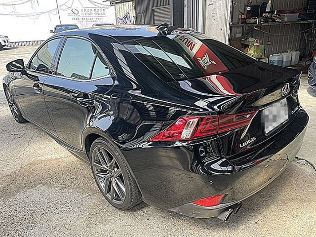 專注完美近乎苛求Lexus  F-Sport版  第4張相片