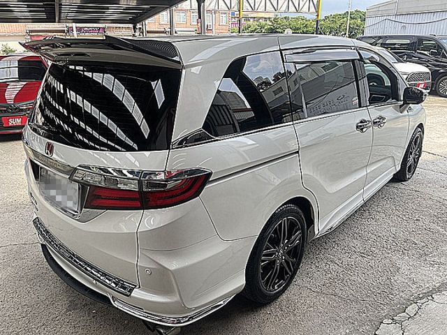 HONDA ODYSSEY APEX 7人座滿滿內外改裝件找錢好物  第5張相片