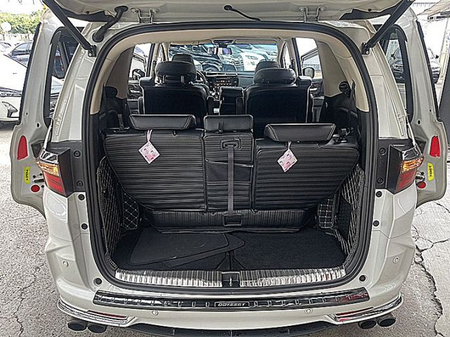HONDA ODYSSEY APEX 7人座滿滿內外改裝件找錢好物  第7張相片