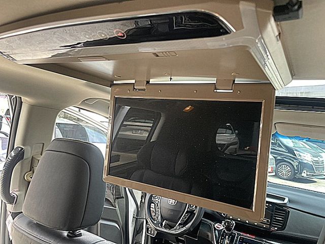 HONDA ODYSSEY APEX 7人座滿滿內外改裝件找錢好物  第14張相片