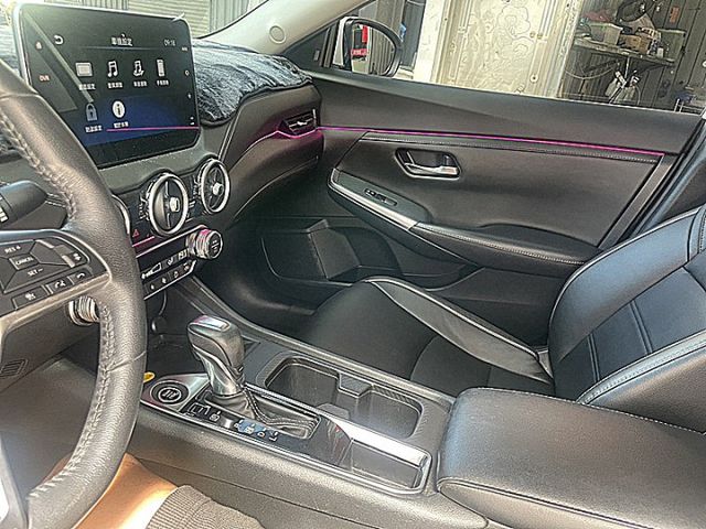 SUPER SENTRA  第18張相片