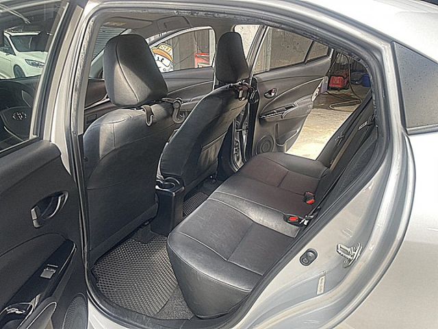 不敗代步神車才跑9萬  第10張相片