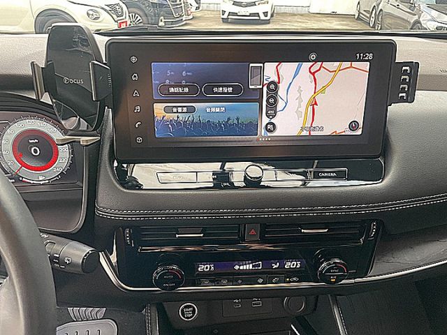 X-TRAIL 輕油電 旗艦版有抬顯.BOES音響後方主動煞停電動尾門才跑2萬4  第16張相片