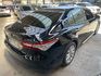 大改款進口中型房車神話Camry 油電尊爵版有抬顯 I-KEY 電動椅跟車盲點才跑6萬9  第5張縮圖