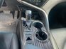 大改款進口中型房車神話Camry 油電尊爵版有抬顯 I-KEY 電動椅跟車盲點才跑6萬9  第17張縮圖