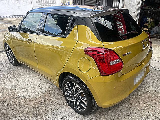 進化改款 四代 Suzuki Swift 12V 輕油電掀背車才跑3萬  第3張相片