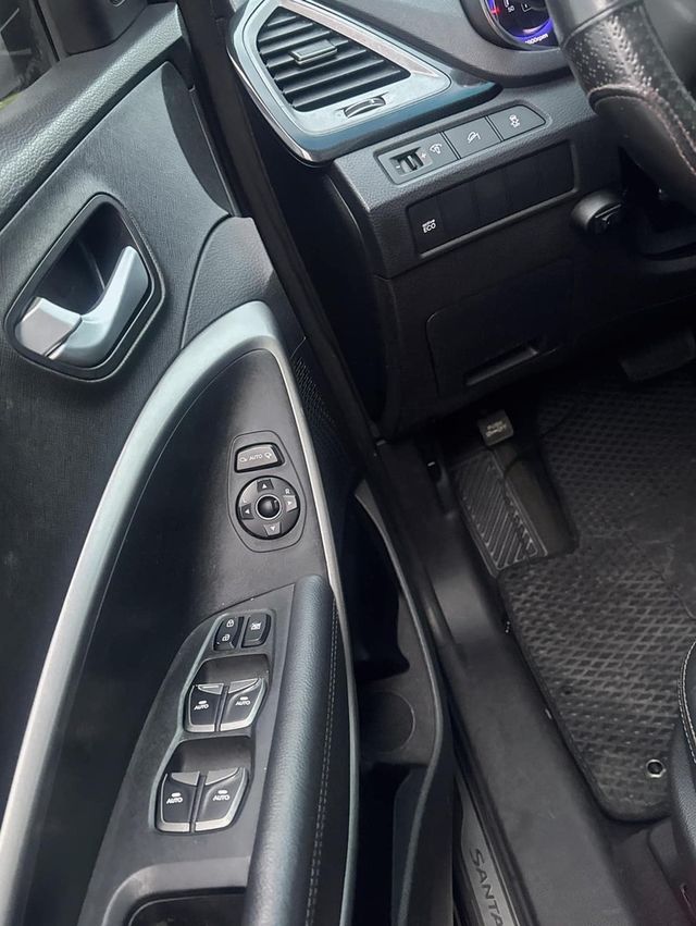 HYUNDAI現代 SANTA FE  第9張相片