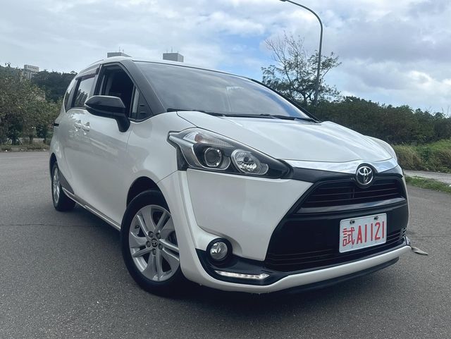 TOYOTA豐田 SIENTA  第1張相片