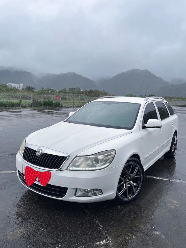SKODA司科達 OCTAVIA COMBI  第1張相片