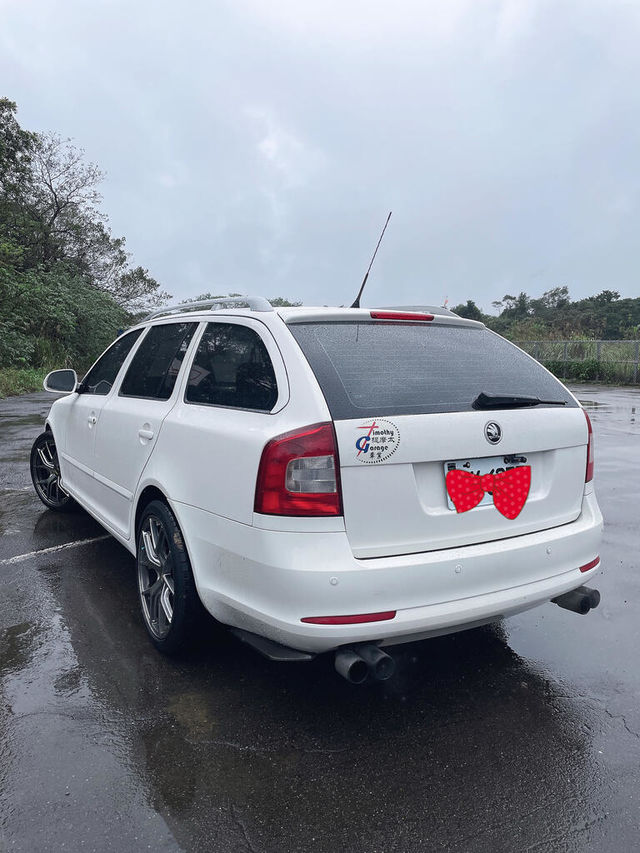 SKODA司科達 OCTAVIA COMBI  第2張相片