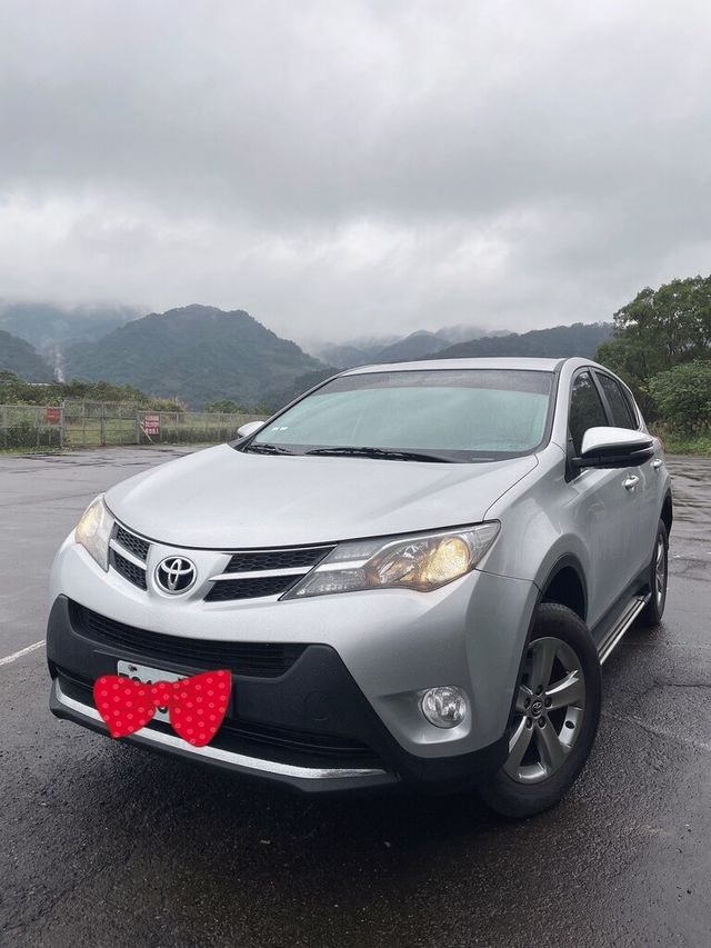 TOYOTA豐田 RAV4  第2張相片