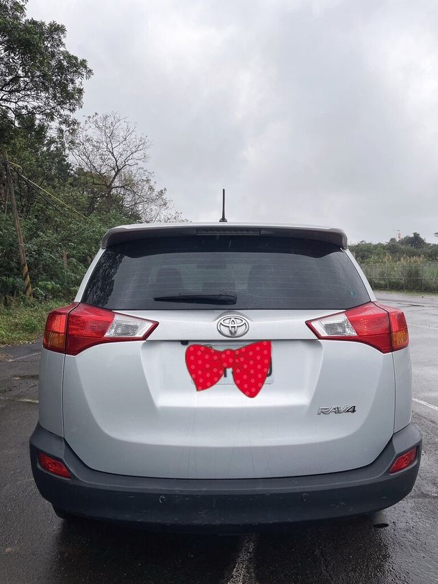 TOYOTA豐田 RAV4  第6張相片