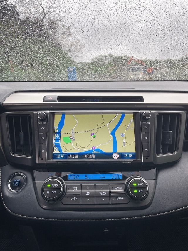 TOYOTA豐田 RAV4  第11張相片
