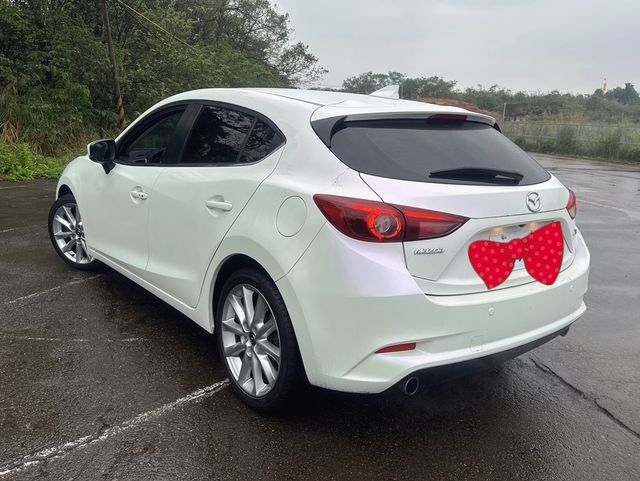 MAZDA馬自達 MAZDA 3  第2張相片
