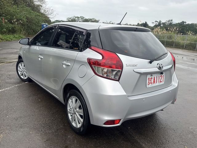 TOYOTA豐田 YARIS  第3張相片