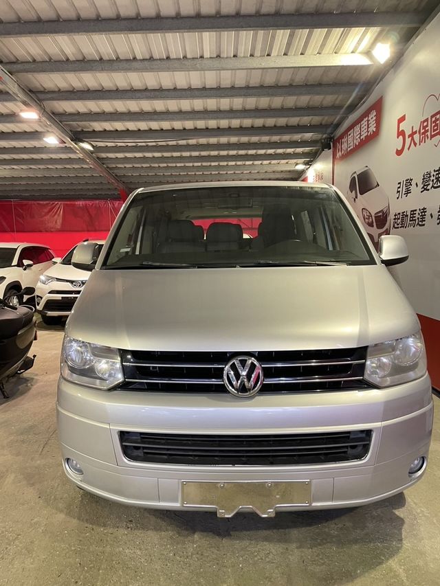 VOLKSWAGEN福斯 T5 CARAVELLE  第2張相片