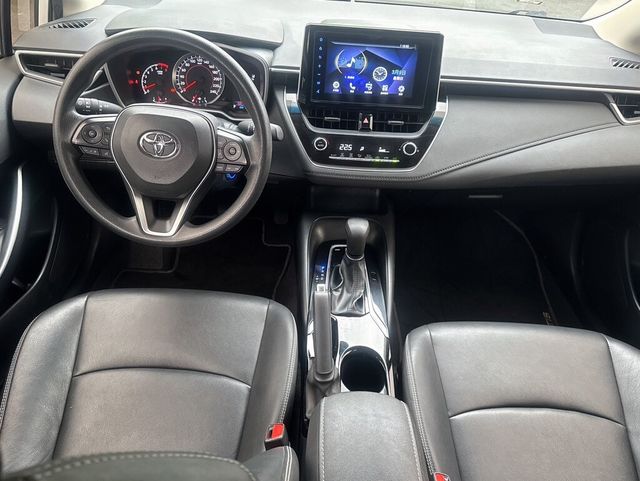 TOYOTA豐田 ALTIS  第13張相片