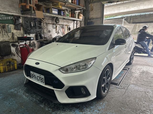 FORD福特 FOCUS  第1張相片