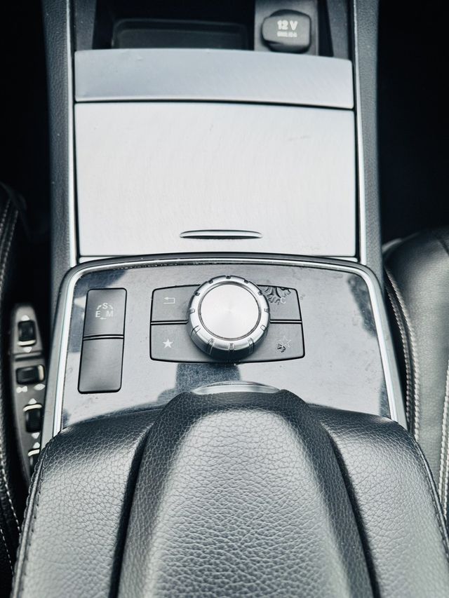 M-BENZ賓士 E250 COUPE  第10張相片