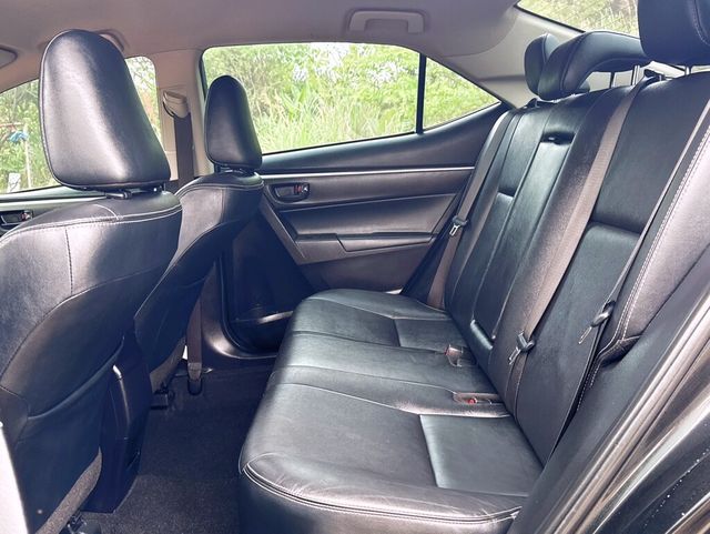 TOYOTA豐田 ALTIS  第8張相片
