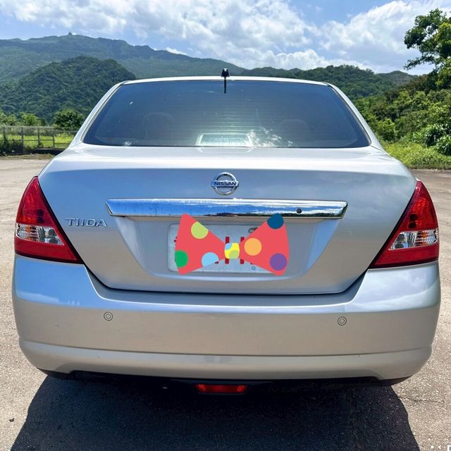 NISSAN日產 TIIDA  第2張相片