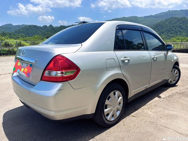 NISSAN日產 TIIDA  第5張相片