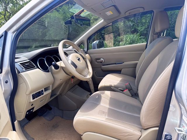 NISSAN日產 TIIDA  第7張相片
