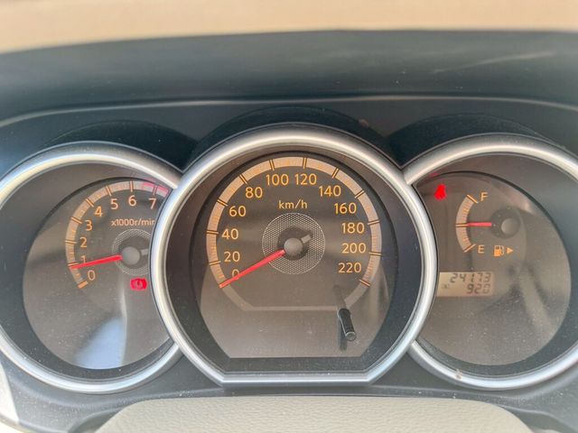 NISSAN日產 TIIDA  第10張相片