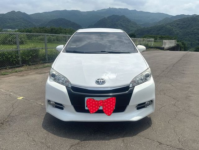 TOYOTA豐田 WISH  第3張相片