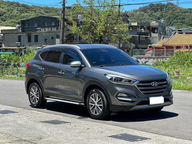 HYUNDAI現代 TUCSON  第2張相片