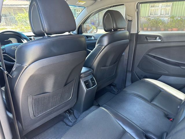 HYUNDAI現代 TUCSON  第14張相片