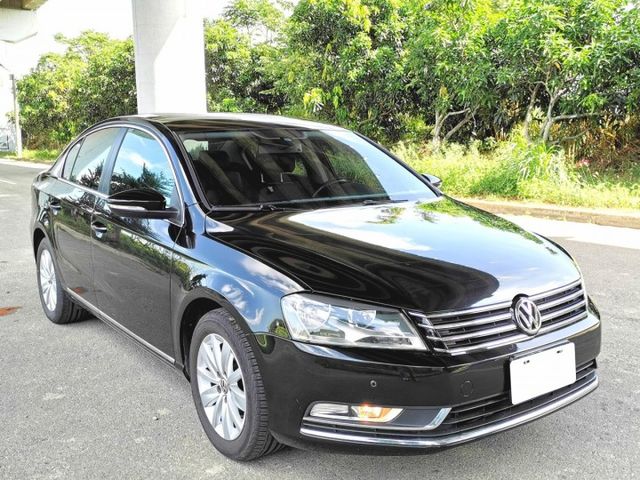★SUM模範店家★專業認證　★德國進口舒適房車款．　　★里程保證★渦輪引擎．　　　★多功能數位影音  第10張相片