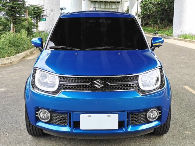 ★SUM模範店家★專業認證　★熱門5門掀背車款★里程保證　★電子後照鏡★倒車影像　　　★盲點攝影★空間靈活  第8張相片