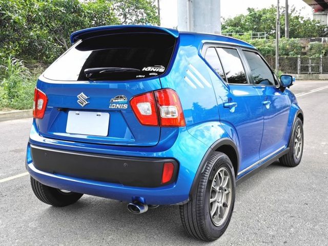 ★SUM模範店家★專業認證　★熱門5門掀背車款★里程保證　★電子後照鏡★倒車影像　　　★盲點攝影★空間靈活  第12張相片