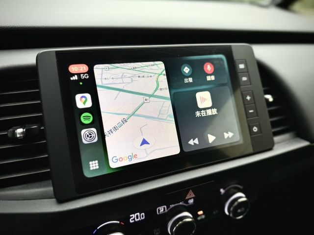 ★SUM模範店家★專業認證　★熱門五門掀背車款　　　　★里程保證★ACC自動跟車　　★方向盤換檔撥片★摸門解鎖  第4張相片