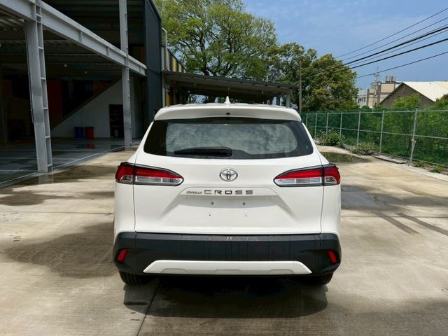 ★SUM模範店家認證車　　　　★熱門休旅車★里程保證　　　★一鍵啟動★ACC跟車　　　★KEYLESS★倒車影像  第7張相片