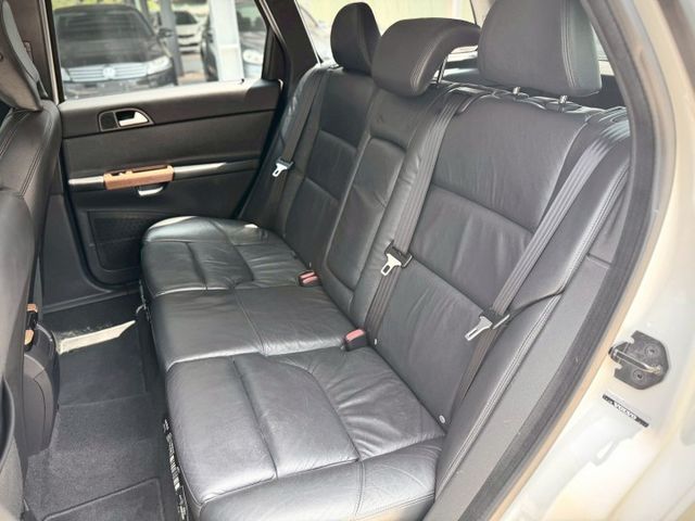 ★SUM模範店家★專業認證　★熱門休旅車款★里程保證　　★大銀幕安卓機★數位恆溫　　　　★盲點偵測★倒車影像  第12張相片