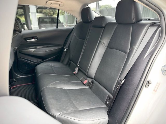 ★SUM模範店家認證車　　　　★熱門四門代步車★里程保證　★IKEY免持鑰匙★ACC跟車　　　　　★數位恆溫★摸門解鎖  第15張相片