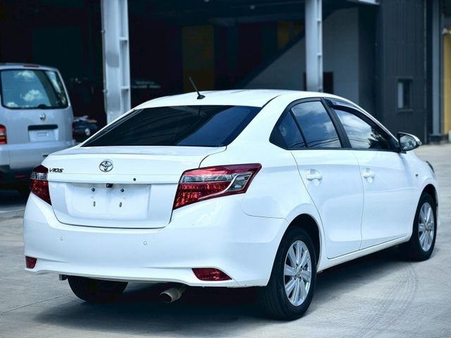 ★SUM模範店家認證車　　　　★熱門四門代步車★里程保證　★電動後視鏡★多功能數位　　　　★好開耐操★冷氣超冷  第5張相片